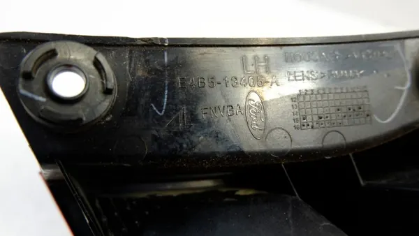 Insert Phare Arrière Gauche FORD KA PLUS OEM image 10
