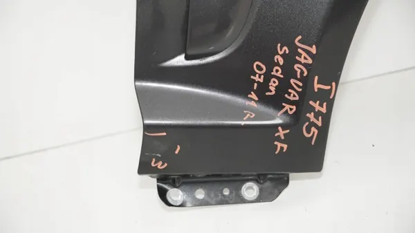OEM 360193814 Etu-oikea lokasuoja Jaguar XF 07-11 image 5