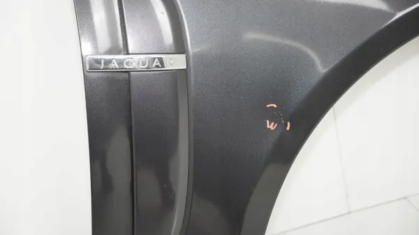 OEM 360193814 Etu-oikea lokasuoja Jaguar XF 07-11 image 6