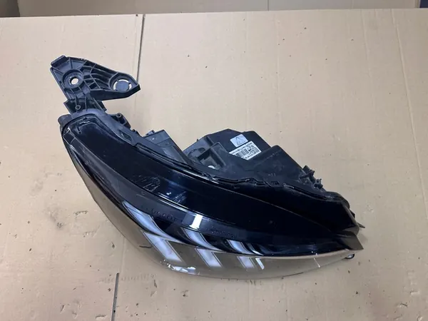 FULL LED LAMP PEUGEOT 208 II image 3