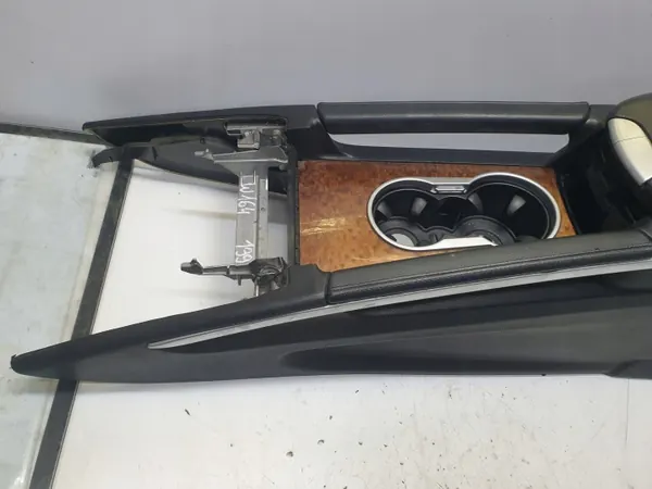 Middenconsole armsteun Mercedes-Benz ML W164 OEM A1646801314 image 3