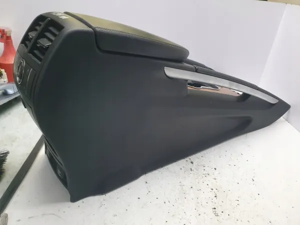 Middenconsole armsteun Mercedes-Benz ML W164 OEM A1646801314 image 6