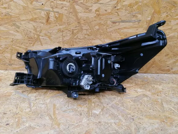 Faros derecho Toyota Hilux 8 VIII LED 2015-2020 KMR702 image 2