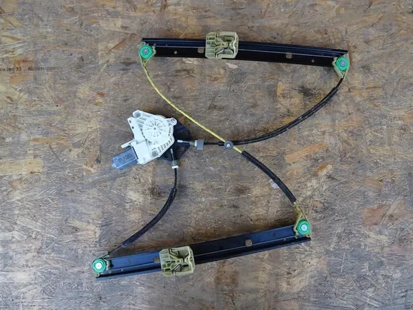 Mecanismo da janela dianteira direita AUDI Q3 8U 8U0837462 image 4