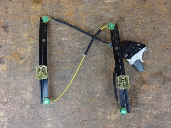 Mecanismo da janela dianteira direita AUDI Q3 8U 8U0837462 image 6
