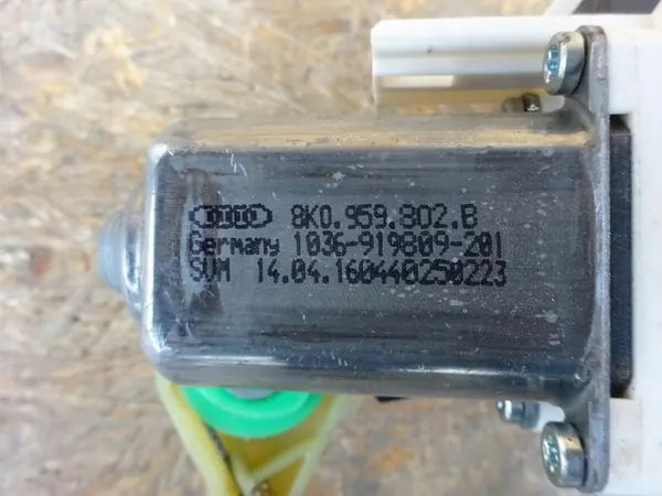 Mecanismo da janela dianteira direita AUDI Q3 8U 8U0837462 image 8