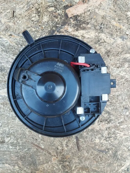 AUDI A3 8P 2003-2012 Ventilador Interno image 4