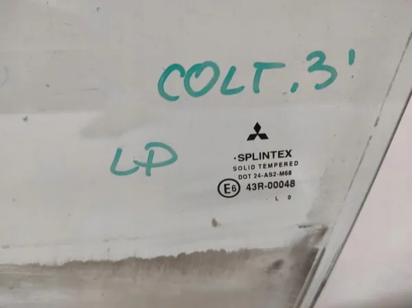 Linke Frontscheibe für Mitsubishi Colt VI Z30 Lift 08- image 3
