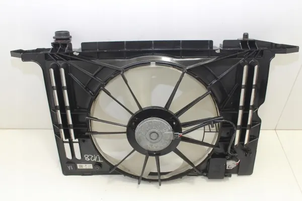 Kylfläkt Toyota OE OEM 363002732 - Begagnad image 4