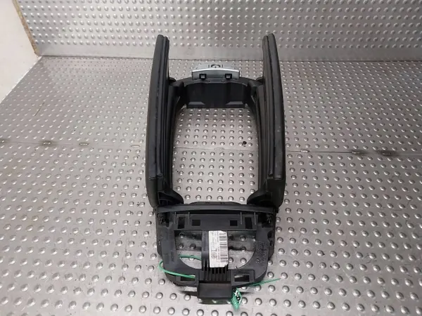 Mittkonsol armstöd OEM 9216386 för BMW 6 F13 image 3