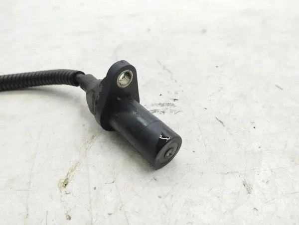 Sensor virabrequim Maserati Quattroporte 2004 OEM 0261210 image 5