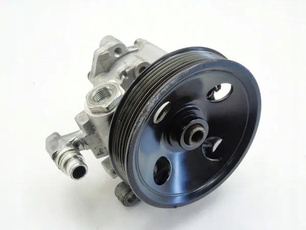 Ohjaustehostimen pumppu Mercedes 2.6 V6 W211 S211 E 240 M112 OEM 0140310025 image 2