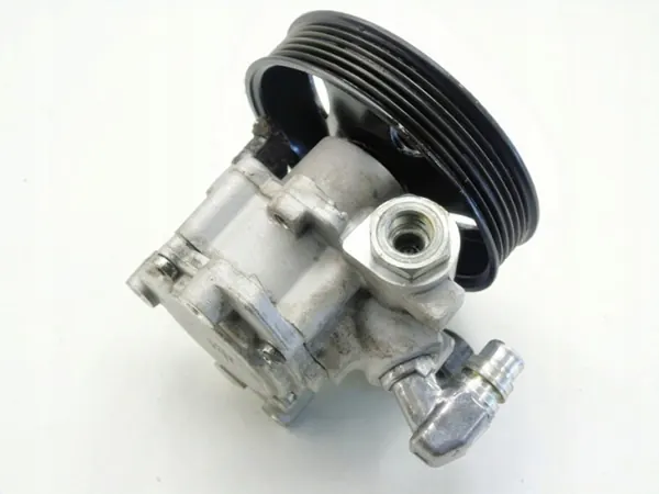 Ohjaustehostimen pumppu Mercedes 2.6 V6 W211 S211 E 240 M112 OEM 0140310025 image 4