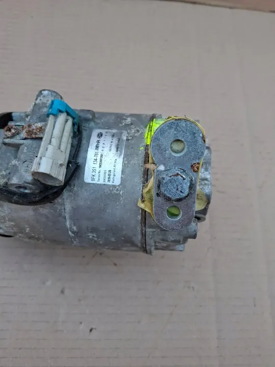 Compressor AC usado OEM 8FK3511354-761 para Opel Astra G image 4