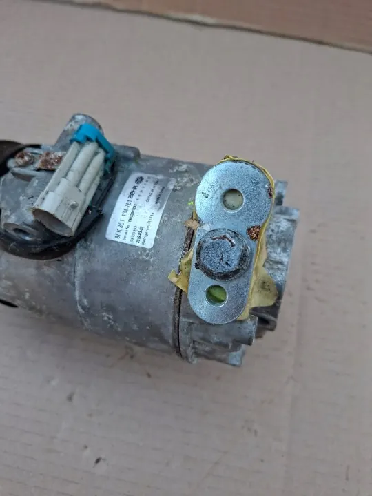 Compressor AC usado OEM 8FK3511354-761 para Opel Astra G image 5