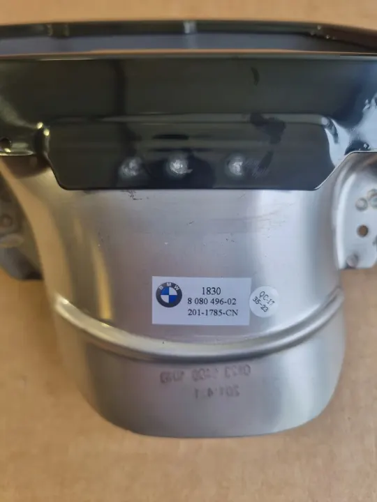 BMW OEM 8080496 Pakoputken Pää Oikea Taka Musta image 5