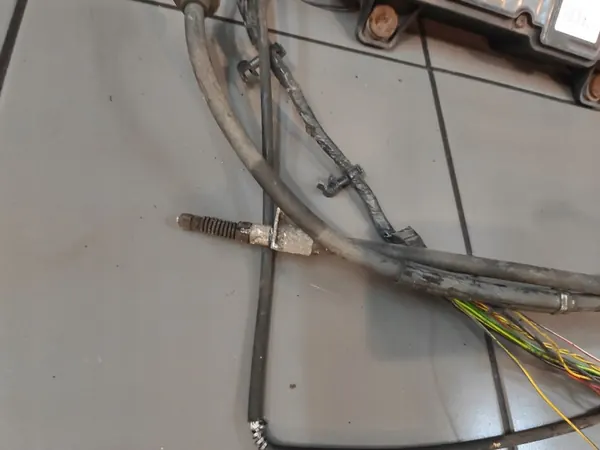 Handbromsmotor OEM AH42-2C496-AF för Range Rover image 3