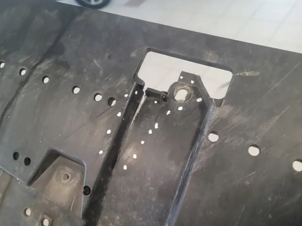 Framstötfångare AUDI Q3 8U0807233H image 9