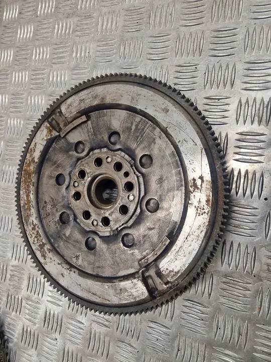 RENAULT KADJAR 1.6 DCI Volante de Dupla Massa image 3