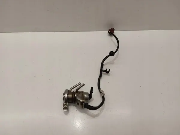 AdBlue-suutin OEM 04L131113P VW Audi Skoda image 2
