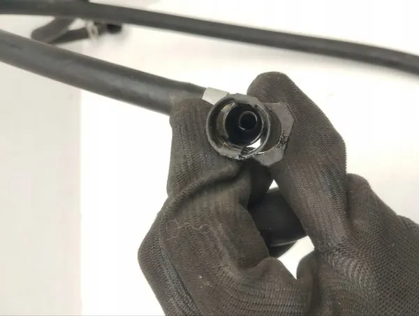 Tuyau de liquide de lavage Maserati QUATTROPORTE VI 2014 OEM 234903 image 4