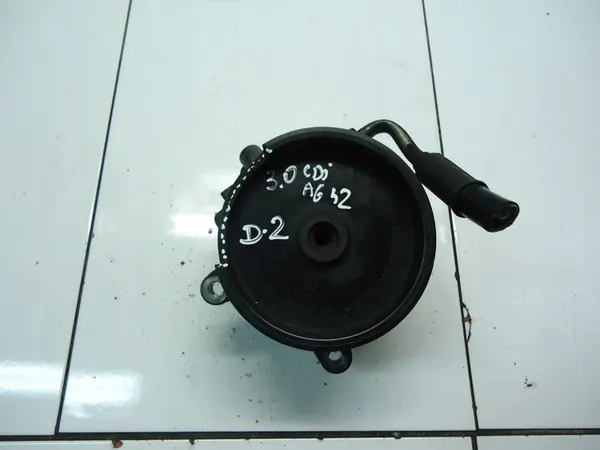 Servostyrningspump MERCEDES C W204 3.0CDI V6 A0044664201 image 2