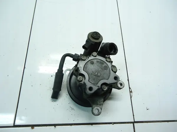 Servostyrningspump MERCEDES C W204 3.0CDI V6 A0044664201 image 4