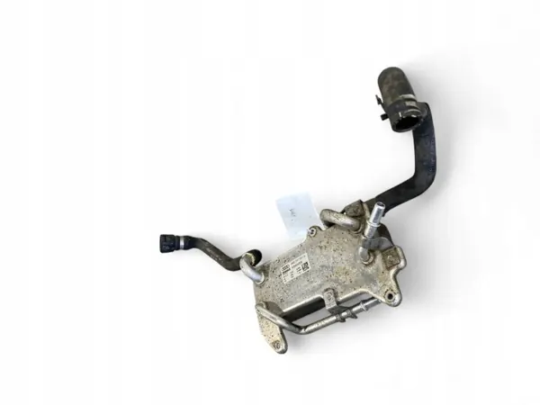 Vaihteistoöljynjäähdytin Audi Q8 2021 OEM 4M0317021G image 3