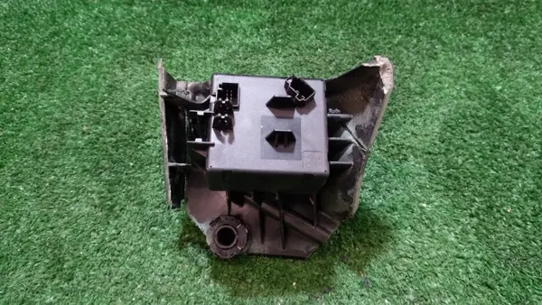 Motor de arranque Mercedes Clase C W204 usado OEM A2045450908 image 3
