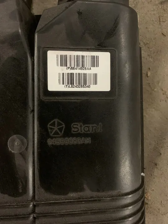 Jeep Grand Cherokee WL 2.0 4XE Ensemble Filtre à Carbone OEM 684144928aa image 2