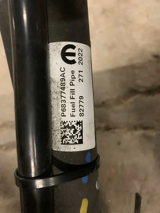 Jeep Grand Cherokee WL 2.0 4XE Ensemble Filtre à Carbone OEM 684144928aa image 4