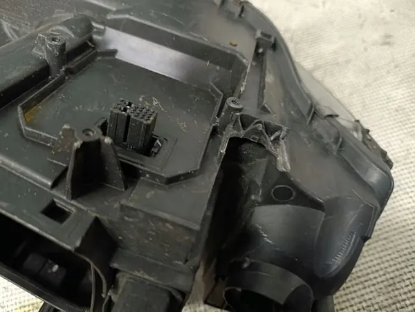 Faros Izquierdo Audi A3 8P 8P0941003M 03-13 image 4