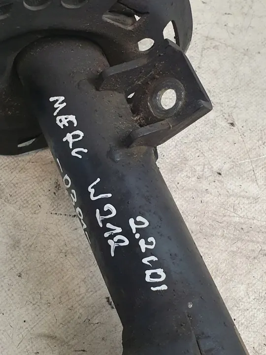 Fram vänster stötdämpare Mercedes W212 2.2 CDI image 6