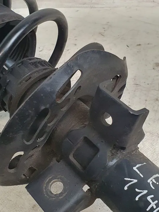 Fram vänster stötdämpare Mercedes W212 2.2 CDI image 9