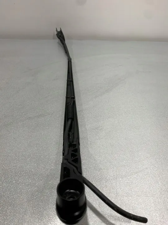 Subaru Forester Wischerarm OEM FBZ18353 - Gebraucht image 3