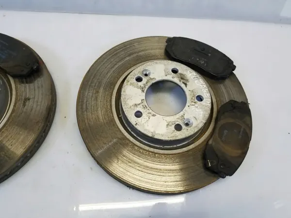 OEM AA3C152051 Etujarrut Levyt & Palat Sarja image 3