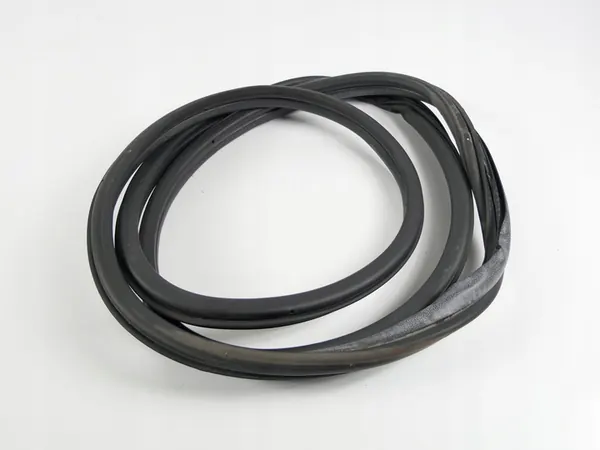 Front Door Seal Right Peugeot 307 SW 01-11r. image 3