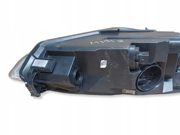 Farol dianteiro esquerdo Ford Fiesta MK8 OEM H1BB13W030AD image 6