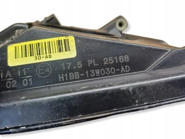 Farol dianteiro esquerdo Ford Fiesta MK8 OEM H1BB13W030AD image 9