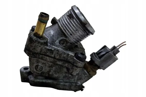 Carcasa del termostato VOLVO XC60 2.4L Diesel 2010 image 4