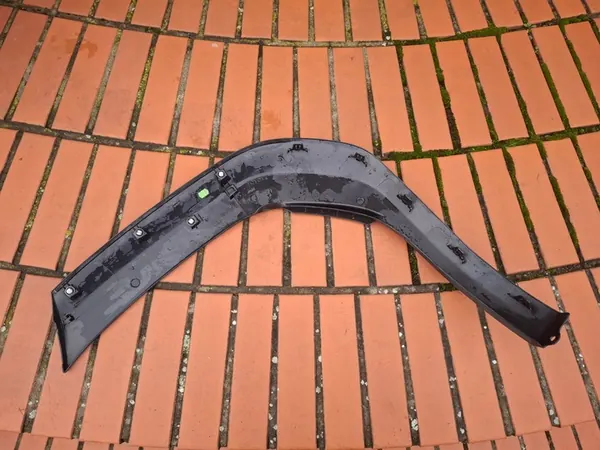 ntere rechte Kotflügelverkleidung Toyota Yaris Cross 2020- OEM 75605K2011 image 2