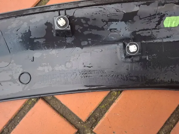 ntere rechte Kotflügelverkleidung Toyota Yaris Cross 2020- OEM 75605K2011 image 7