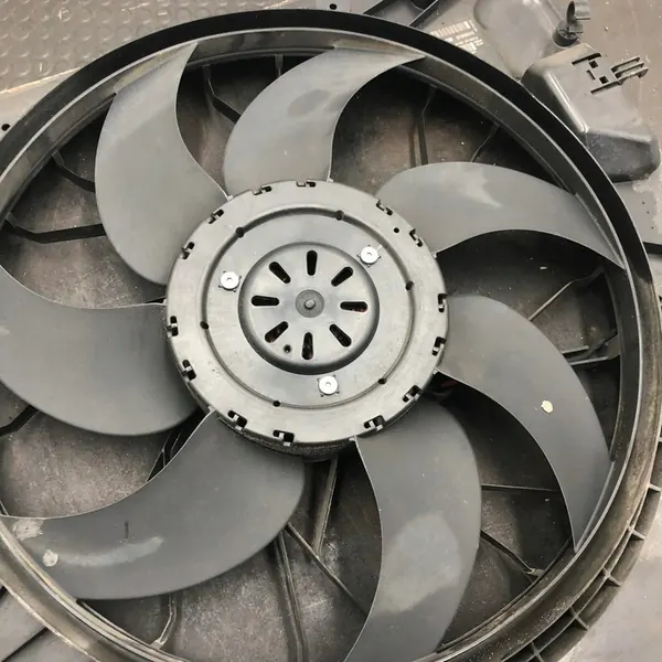 Ventilador Volvo XC90 I 31368075 image 3
