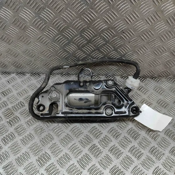 Porsche Taycan Suspension Compressor 9J1616006D image 3