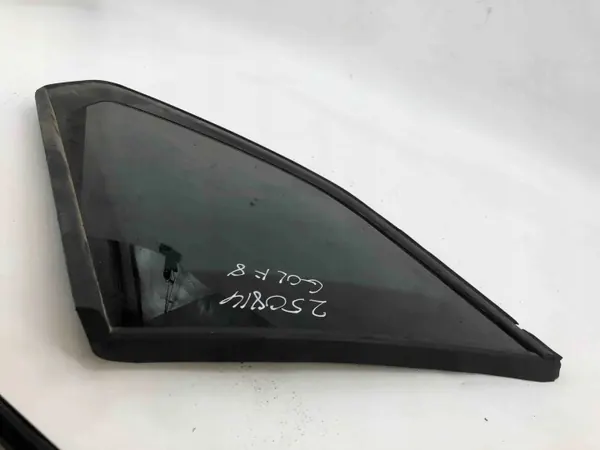 Vidrio lateral derecho trasero VW OEM 43R01351 image 2