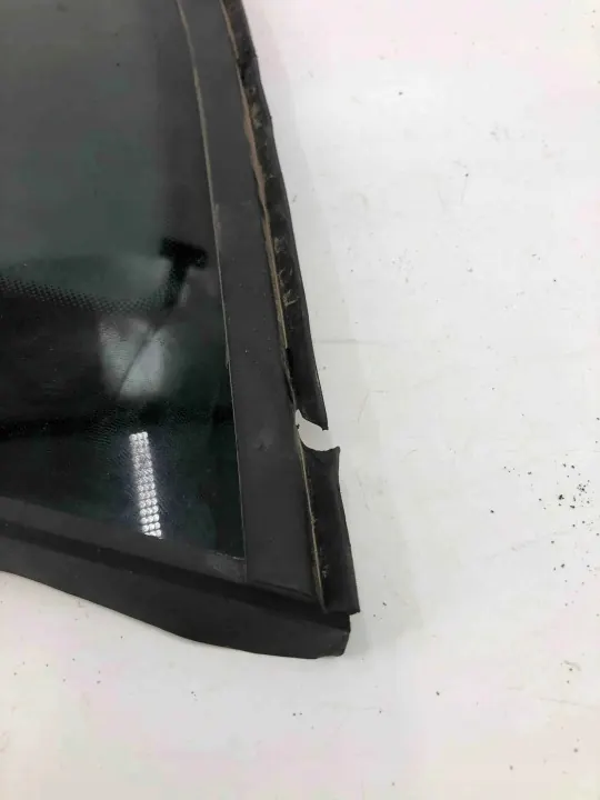 Vidrio lateral derecho trasero VW OEM 43R01351 image 3