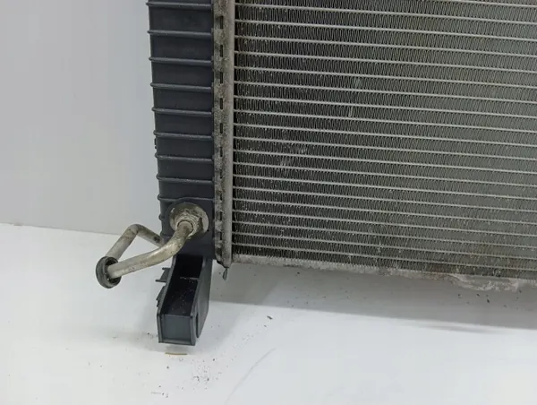 Radiateur d'eau OEM A1695000403 pour Mercedes-Benz B image 5