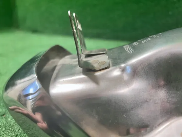 OEM 9831441880 Peugeot 2008 II Uitlaatpunt Rechts Achter image 9