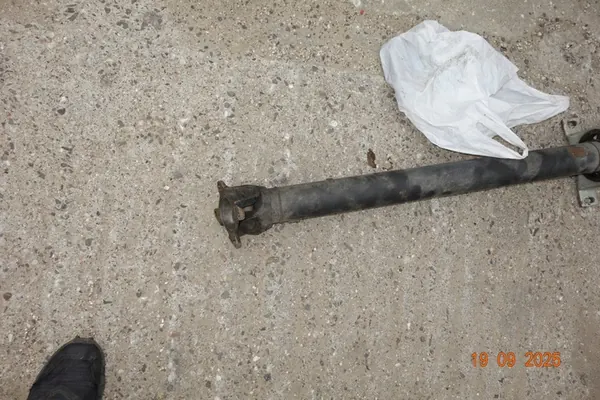 Arbre de transmission Mercedes Sprinter W906 A9064100001 image 2