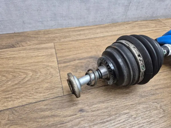 Höger framaxel BMW F20 F22 F30 F31 F34 F32 F36 XDRIVE 7597694 image 5